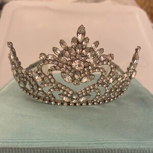 Official Mrs. America Elegant Silver Tiara